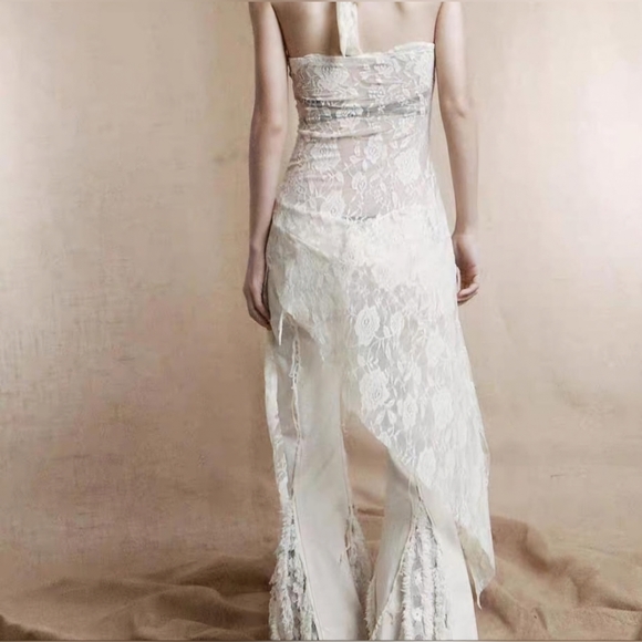 Slim Halter Strap Asymmetrical Hem Stretch Midi Lace Top - Picture 3 of 9